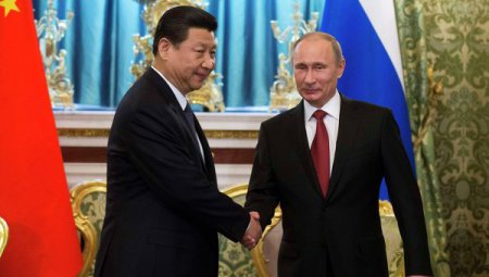 Си Цзиньпин заявил о готовности Китая защищать мир вместе с Россией